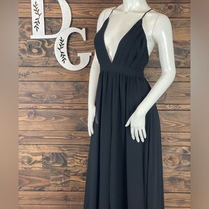 Forever 21 | Chiffon Maxi Pleated Plunge V-Neck Open Criss Cross‎ Strappy Back